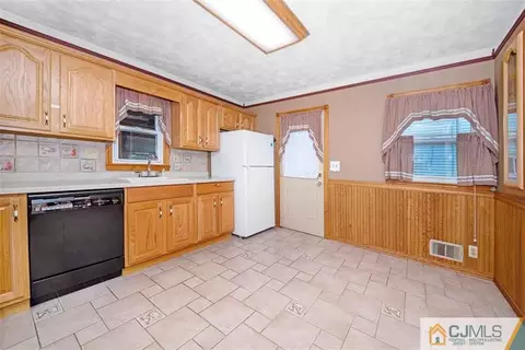 829 Voorhees Ave, Middlesex, NJ 08846 photo 8