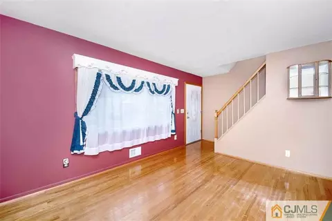 829 Voorhees Ave, Middlesex, NJ 08846 photo 5