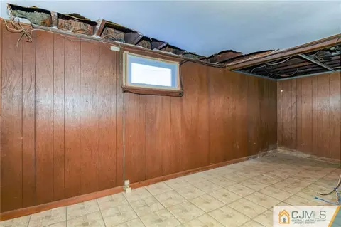 44 Coolidge Ave, Edison, NJ 08837 photo 17