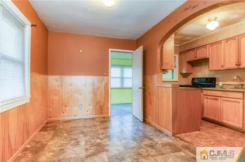 44 Coolidge Ave, Edison, NJ 08837 photo 6