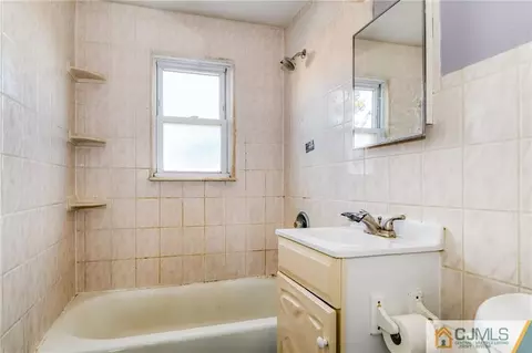44 Coolidge Ave, Edison, NJ 08837 photo 14