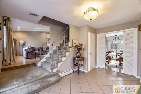 13 Devon Rd, Edison, NJ 08820 photo 4
