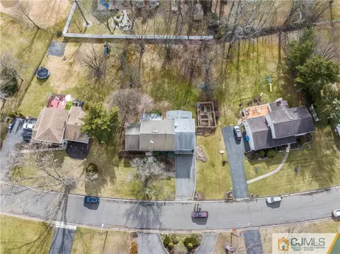 13 Devon Rd, Edison, NJ 08820 photo 37