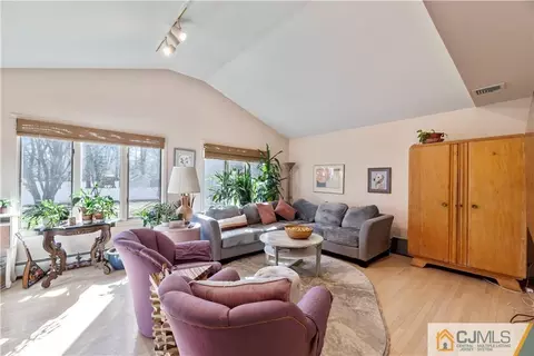 13 Devon Rd, Edison, NJ 08820 photo 17