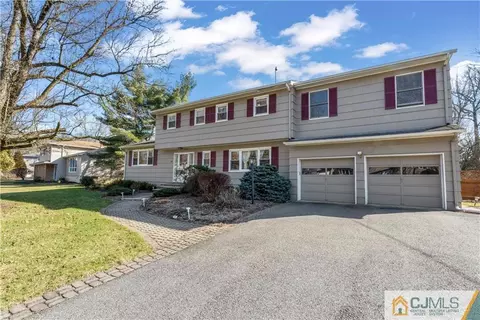13 Devon Rd, Edison, NJ 08820 photo 2