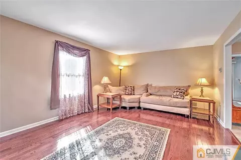 9 Central Ave, Old Bridge, NJ 08857 photo 7