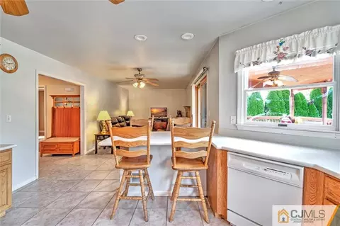 9 Central Ave, Old Bridge, NJ 08857 photo 20