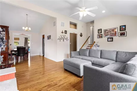 24 Edison Ave, Edison, NJ 08820 photo 6