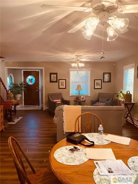 9 Hillcrest Ave, Edison, NJ 08817 photo 13