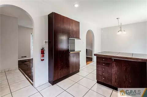 17 Amman Rd, Edison, NJ 08817 photo 15