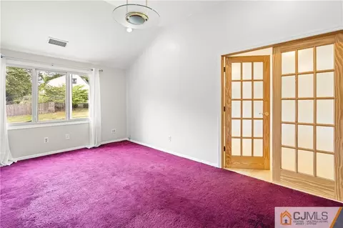 17 Amman Rd, Edison, NJ 08817 photo 6