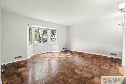 17 Amman Rd, Edison, NJ 08817 photo 10