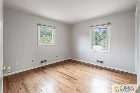17 Amman Rd, Edison, NJ 08817 photo 17