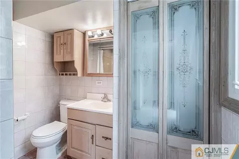 17 Amman Rd, Edison, NJ 08817 photo 8