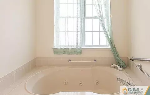 27 Pine Valley Rd, Jackson, NJ 08527 photo 10