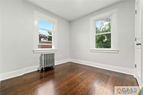 435 1st St, Dunellen, NJ 08812 photo 21
