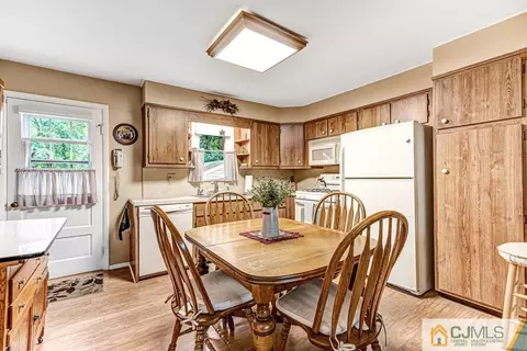 316 John St, Middlesex, NJ 08846 photo 10