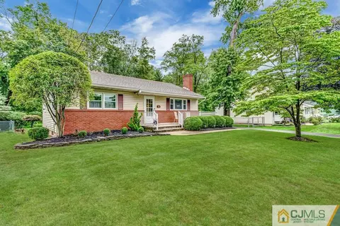316 John St, Middlesex, NJ 08846 photo 2