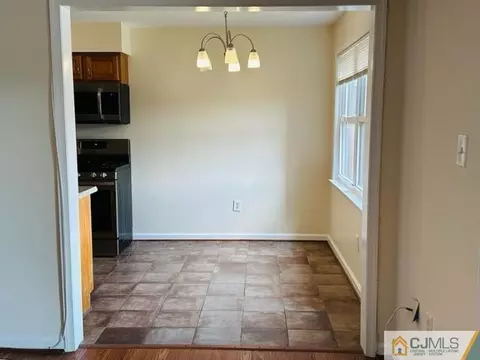 1701 Raspberry Ct, Edison, NJ 08817 photo 4