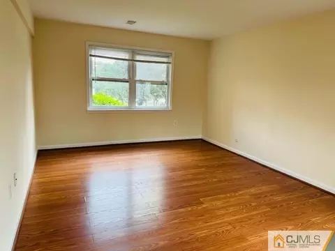 1701 Raspberry Ct, Edison, NJ 08817 photo 8