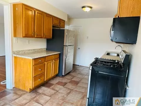 1701 Raspberry Ct, Edison, NJ 08817 photo 3