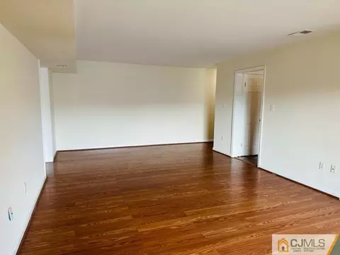 1701 Raspberry Ct, Edison, NJ 08817 photo 6