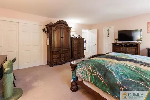 81 Springhill Rd, Matawan, NJ 07747 photo 31