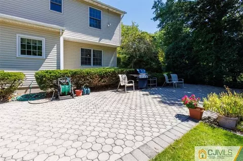 81 Springhill Rd, Matawan, NJ 07747 photo 14