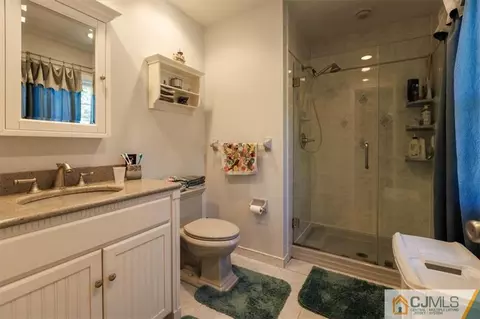 81 Springhill Rd, Matawan, NJ 07747 photo 32