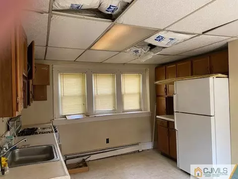 413 D St, Middlesex, NJ 08846 photo 16