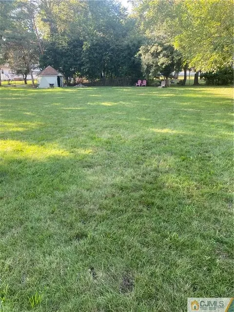 46 Morris Ave, Edison, NJ 08837 photo 13