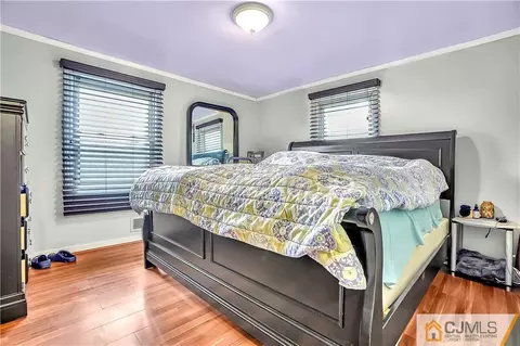 141 Old Rd, Sewaren, NJ 07077 photo 8