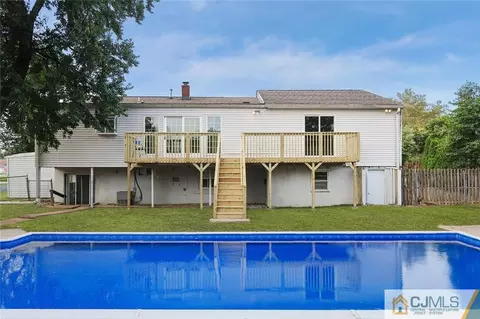 22 Cherry Ln, Sayreville, NJ 08859 photo 34