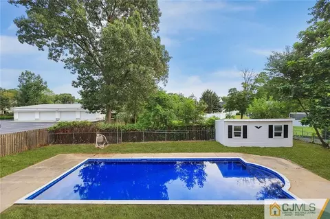 22 Cherry Ln, Sayreville, NJ 08859 photo 32