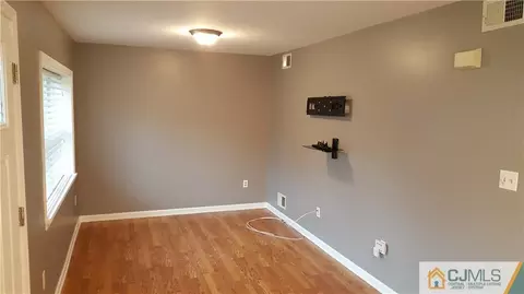 8 Charles St, Edison, NJ 08820 photo 10
