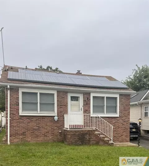 8 Charles St, Edison, NJ 08820 photo 1