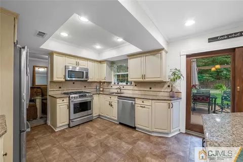 1 Deck Ct, Howell, NJ 07731 photo 6