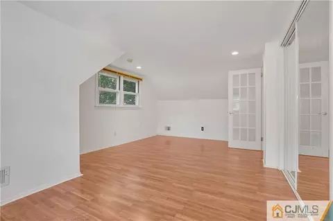 113 E Calvert Ave, Edison, NJ 08820 photo 22