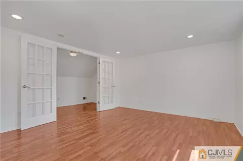 113 E Calvert Ave, Edison, NJ 08820 photo 20