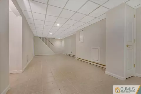 113 E Calvert Ave, Edison, NJ 08820 photo 27