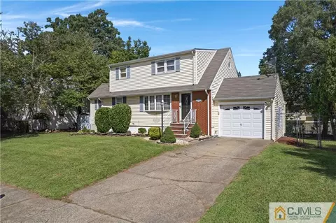 113 E Calvert Ave, Edison, NJ 08820 photo 2