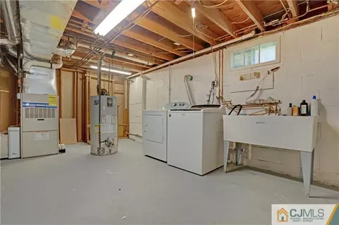 113 E Calvert Ave, Edison, NJ 08820 photo 28