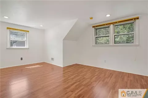 113 E Calvert Ave, Edison, NJ 08820 photo 21