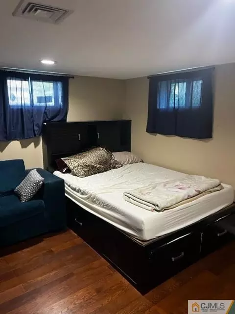 1 Lambert Ave, Edison, NJ 08817 photo 6