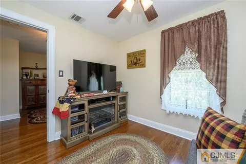 33 E Main St, Flemington, NJ 08822 photo 22