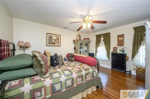 33 E Main St, Flemington, NJ 08822 photo 24