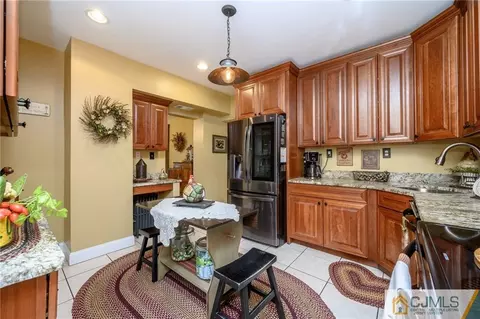 33 E Main St, Flemington, NJ 08822 photo 12