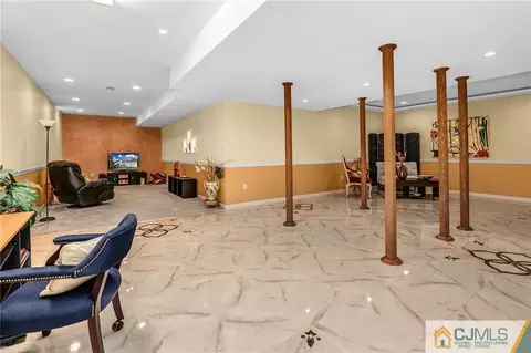 20 Rolling Brook Dr, Edison, NJ 08820 photo 35