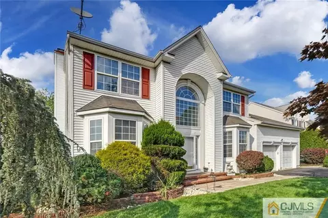 20 Rolling Brook Dr, Edison, NJ 08820 photo 1