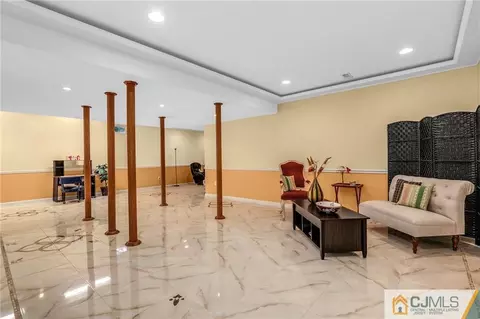 20 Rolling Brook Dr, Edison, NJ 08820 photo 34